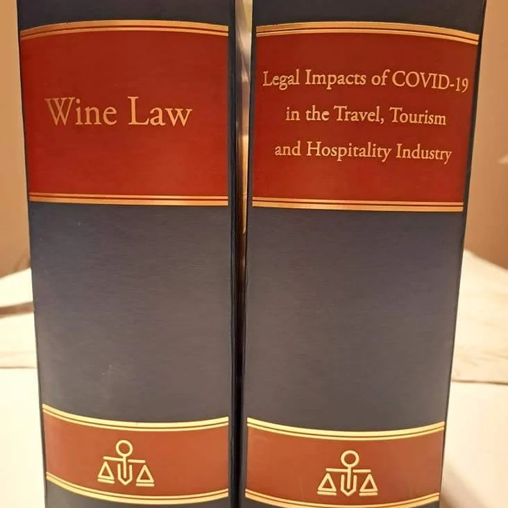 Wine Law, volume coletivo com participação de João Amaral